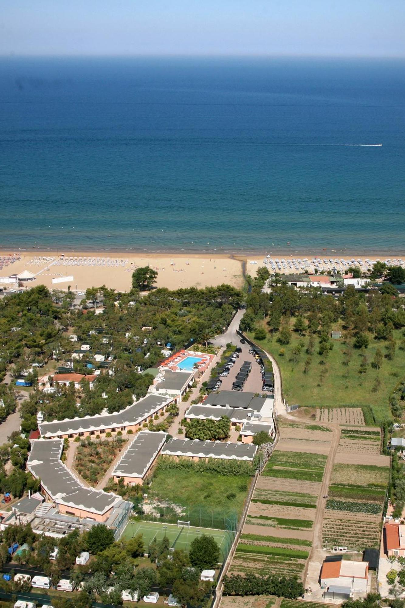 Garden Hotel Ripa Vieste Extérieur photo