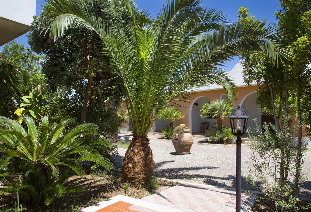Garden Hotel Ripa Vieste Extérieur photo